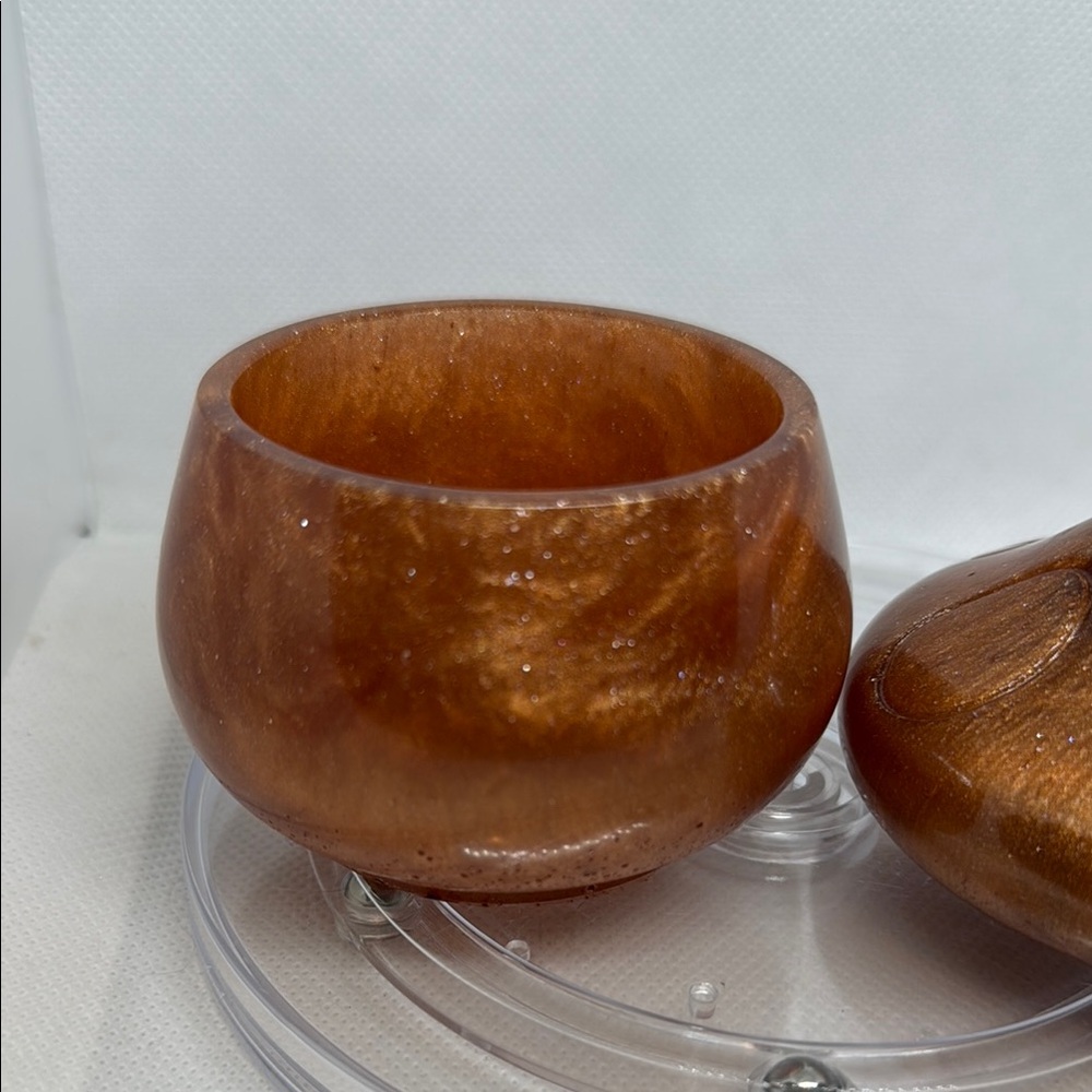 Shimmering Brown Resin Mushroom jar - Picture 6 of 9